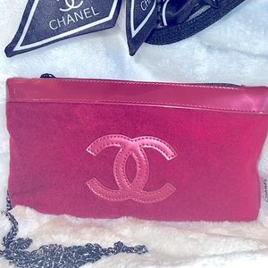 COPY - Chanel Cosmetic Bag 🥰